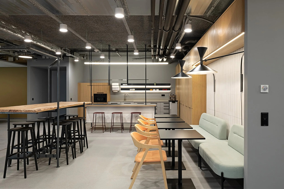 ý���ͷRTL������������λ���罻�糡